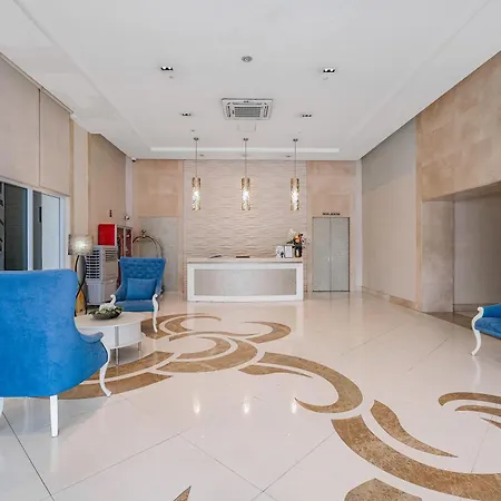 Tess And Tessha Condotel Near T3 Airport