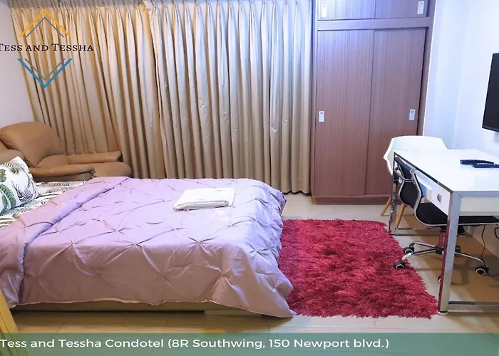 Tess And Tessha Condotel Near T3 Airport
