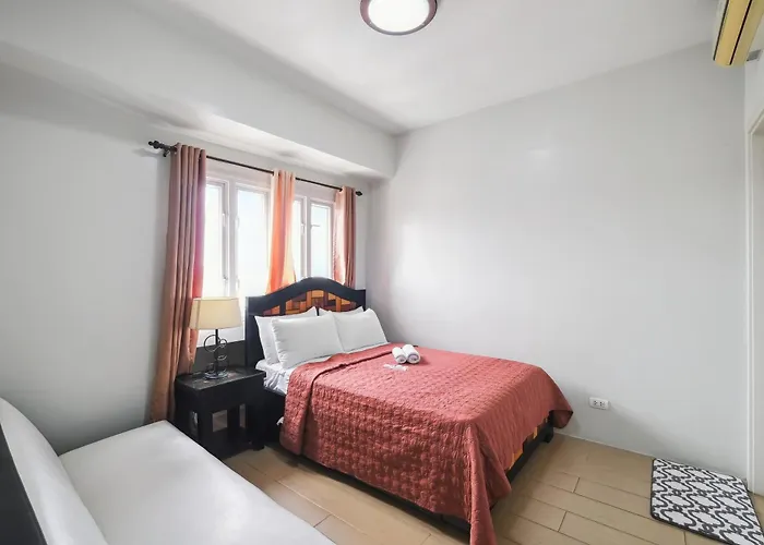 Tess And Tessha Condotel Near T3 Airport Manila