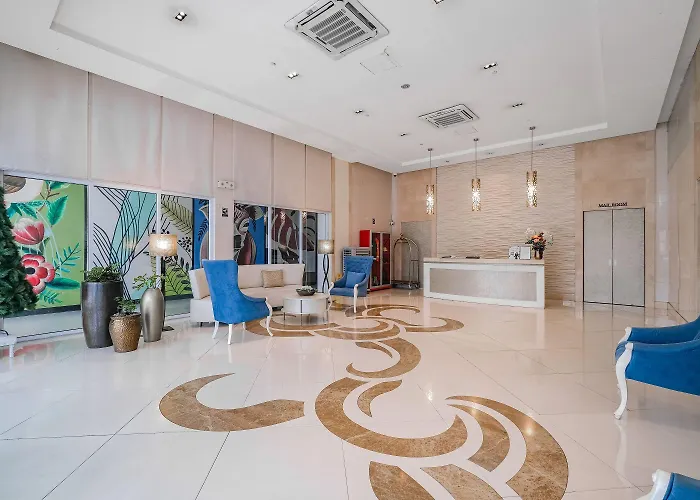 Apartment Tess And Tessha Condotel Near T3 Airport