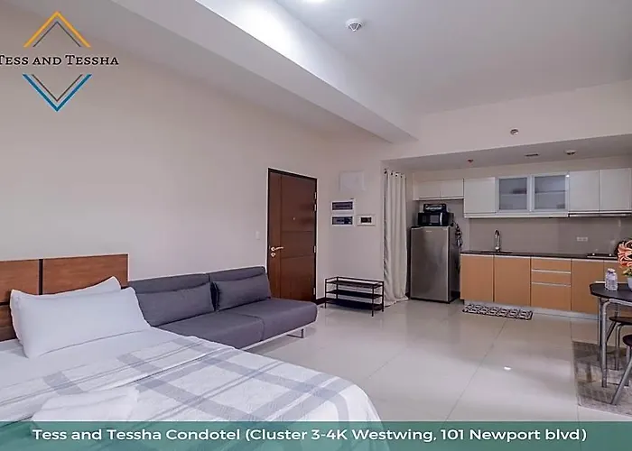Apartment Tess And Tessha Condotel Near T3 Airport *